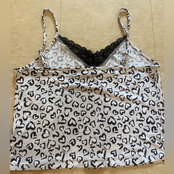 Crop top heart cheetah print pj top/casual top - Picture 3 of 3